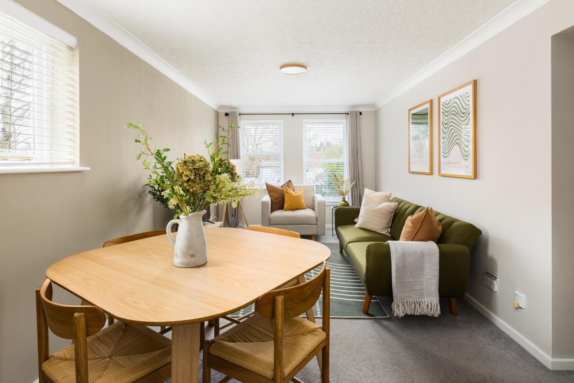 Modern 2-Bedroom Apartments With Free Parking In Leamington Exteriér fotografie